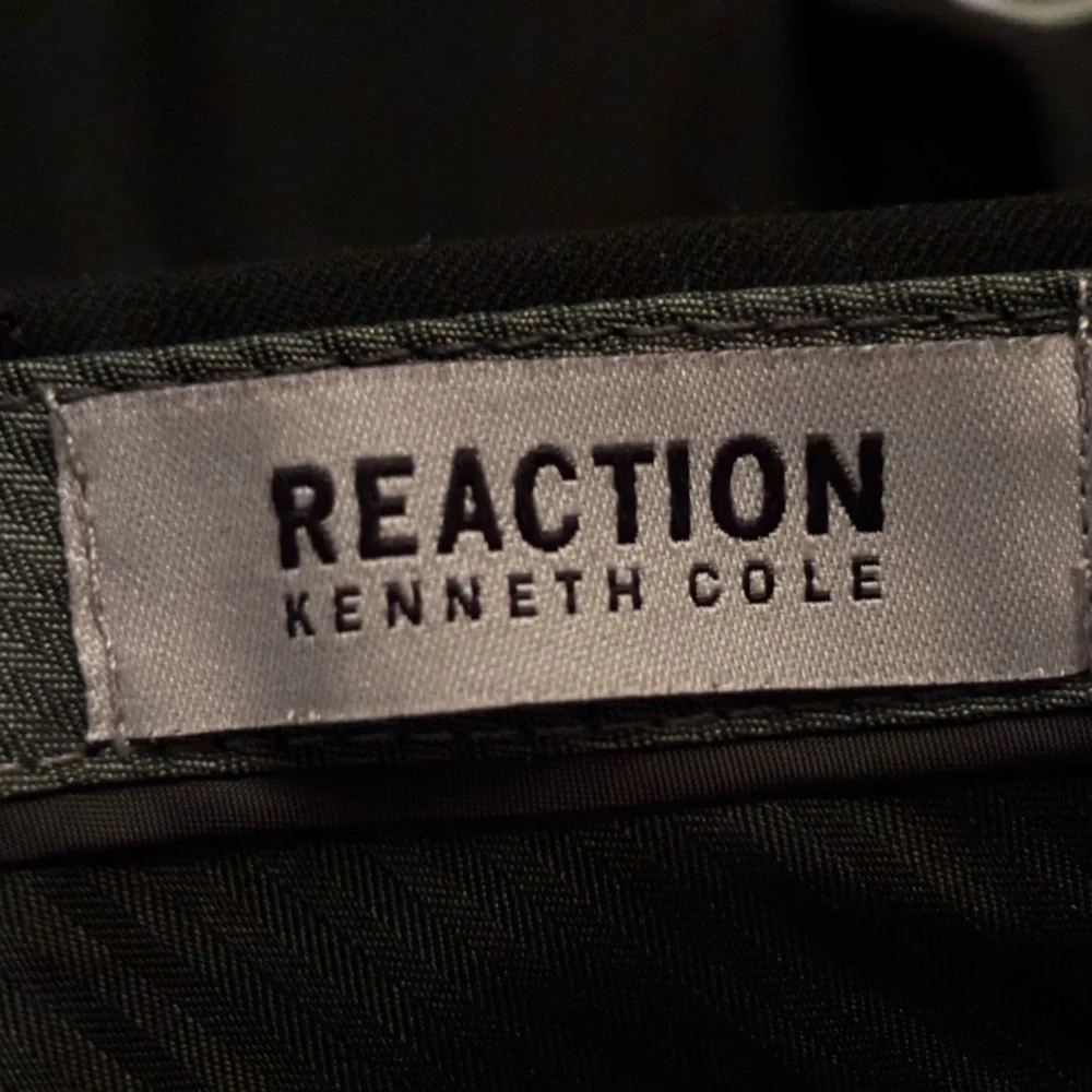 Kenneth Cole Reaction - Picture 2 of 3